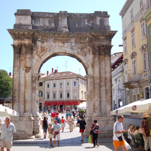 Pula